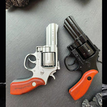 Load image into Gallery viewer, Smith &amp; Wesson  .357 Magnum Cap Gun
