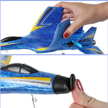 Load image into Gallery viewer, Gravity Glider Remote Control Airplane
